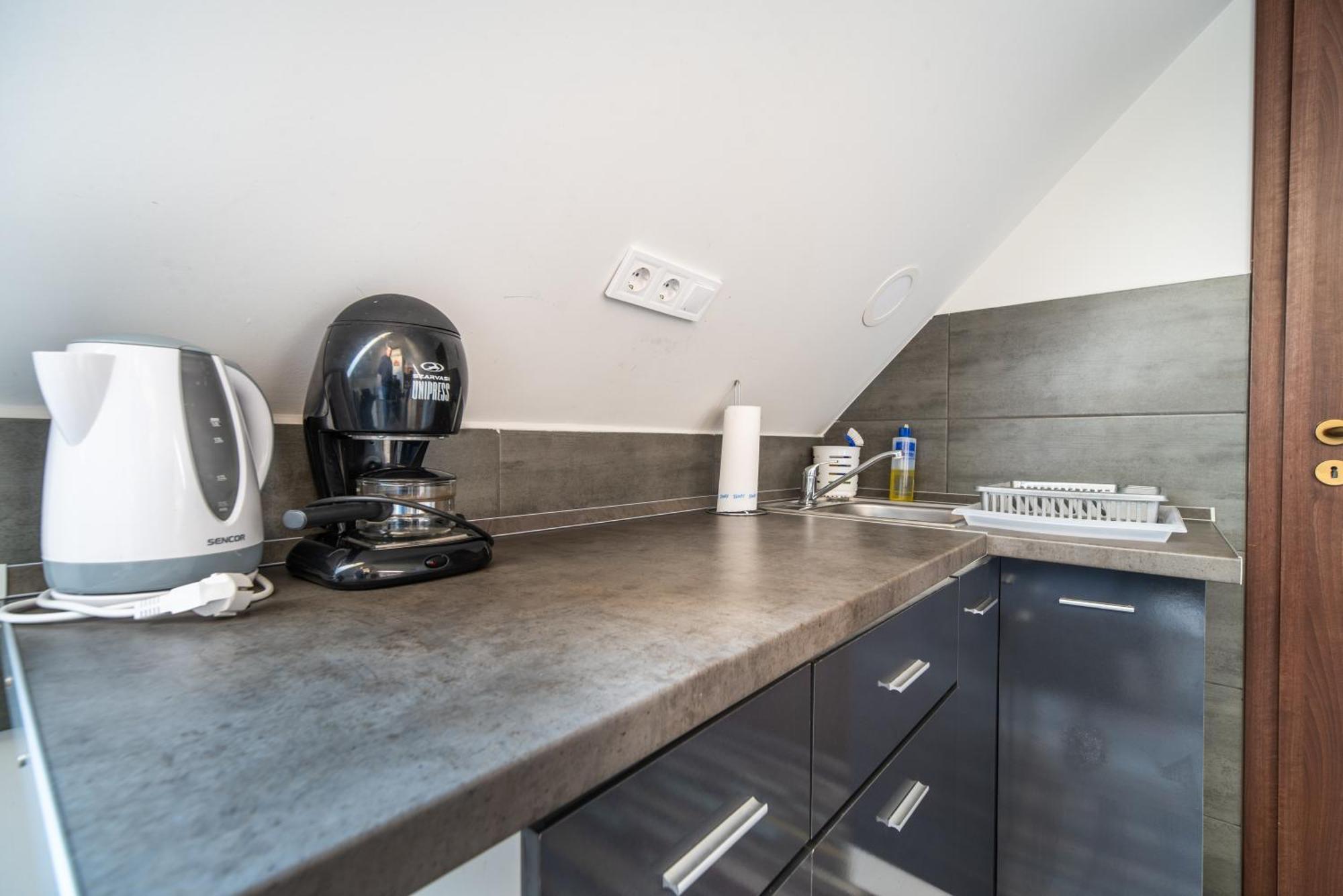 Buzavirág Apartman Keszthely Esterno foto